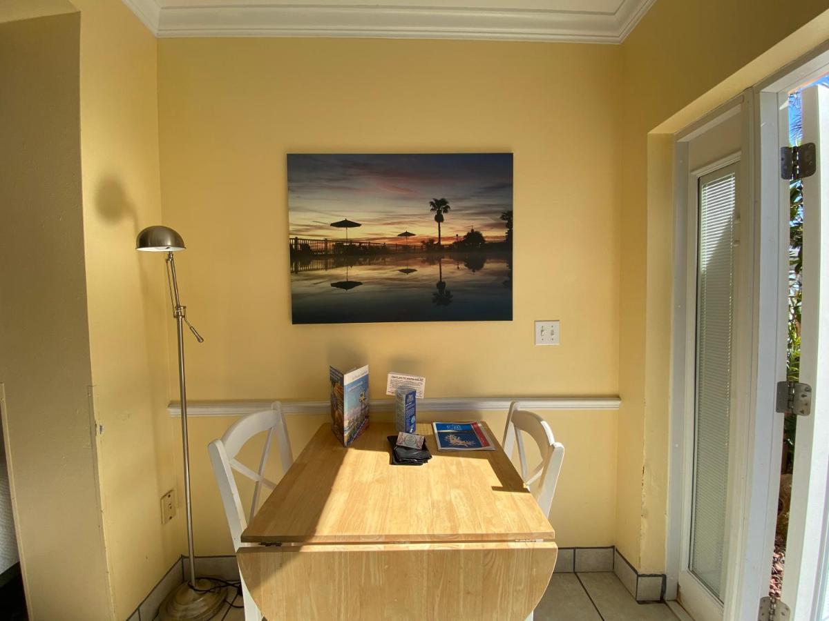 Coral Sands Inn Ормънд Бийч Екстериор снимка